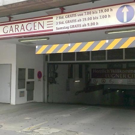 Apartment Zentral Direkt An U-Bahn Station Wien Exteriör bild
